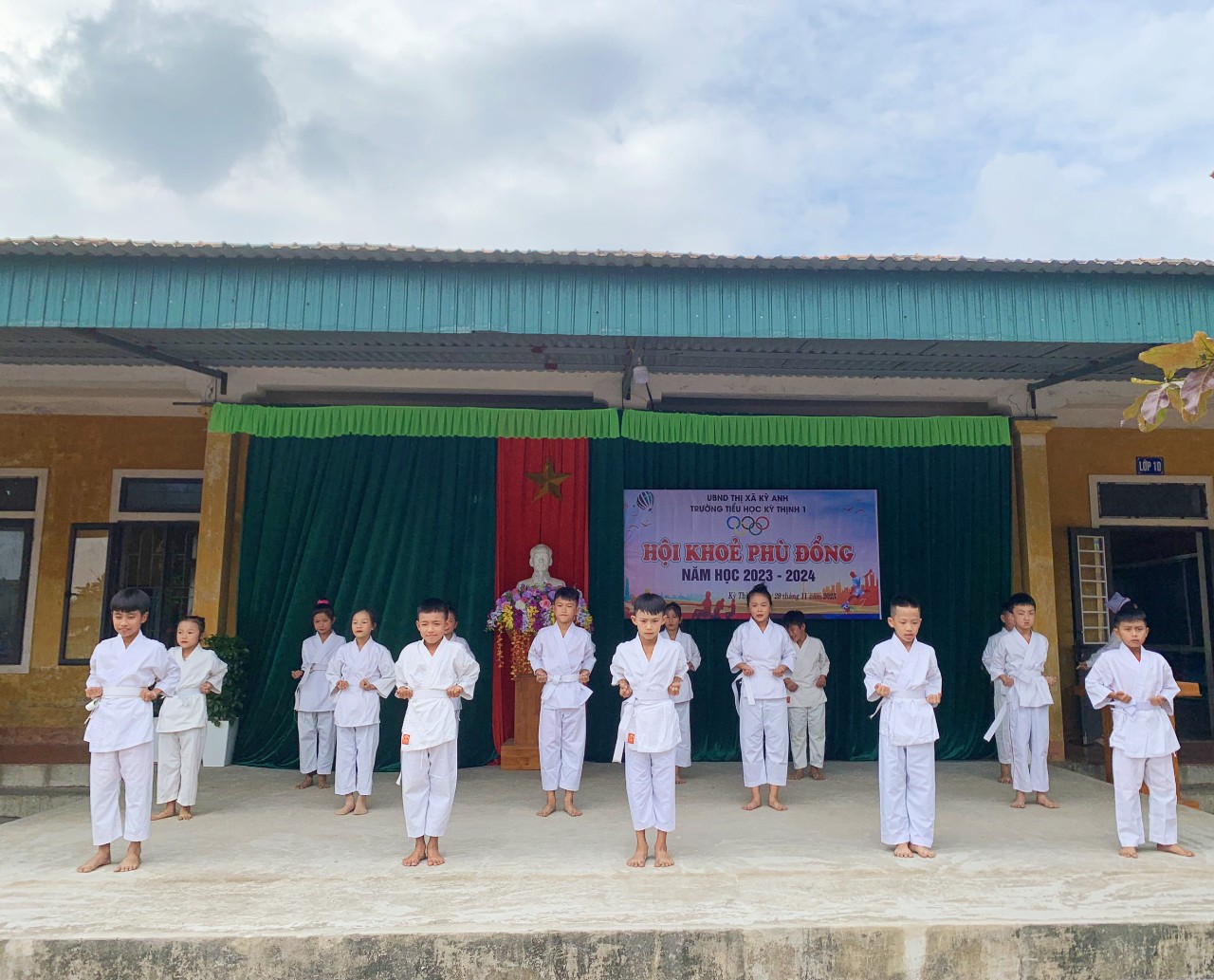 z4927002715655 8a3842294cbcdbddd12ac4215dea8d47