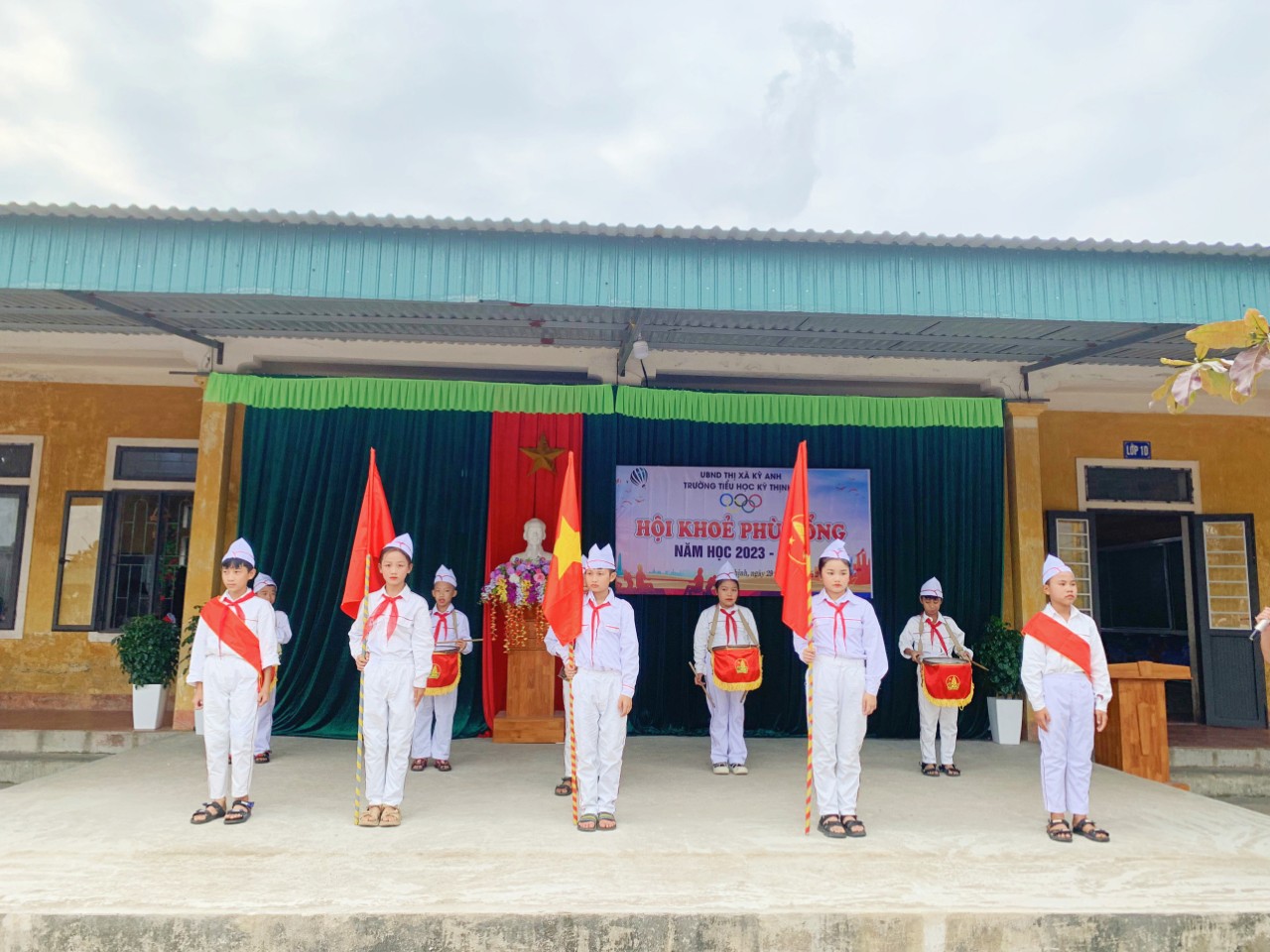 z4927002716773 8ad0df510b33b53f156ce2e4482e7f70