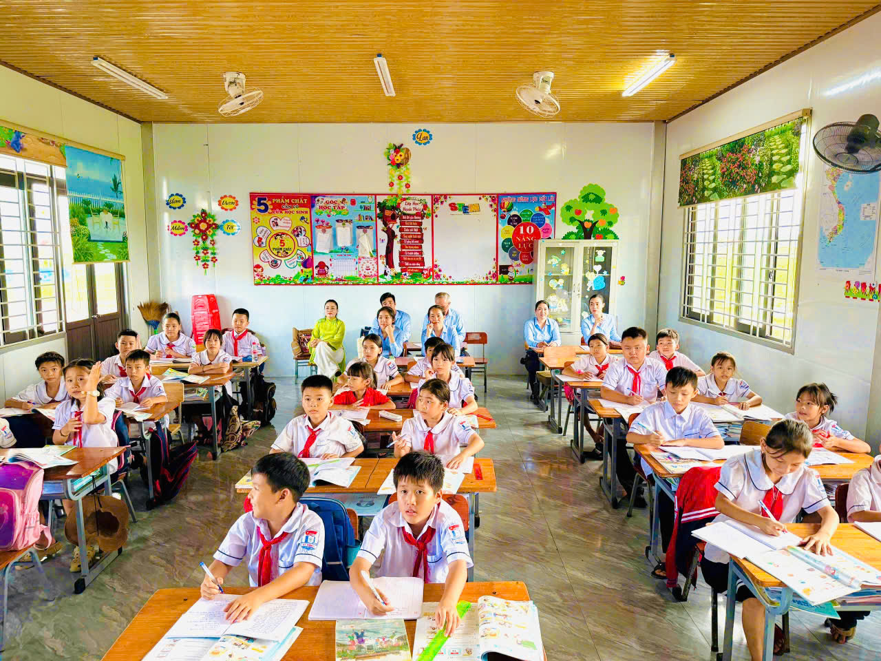 z7119207218513 d3d101334a811e16542569576e160b28