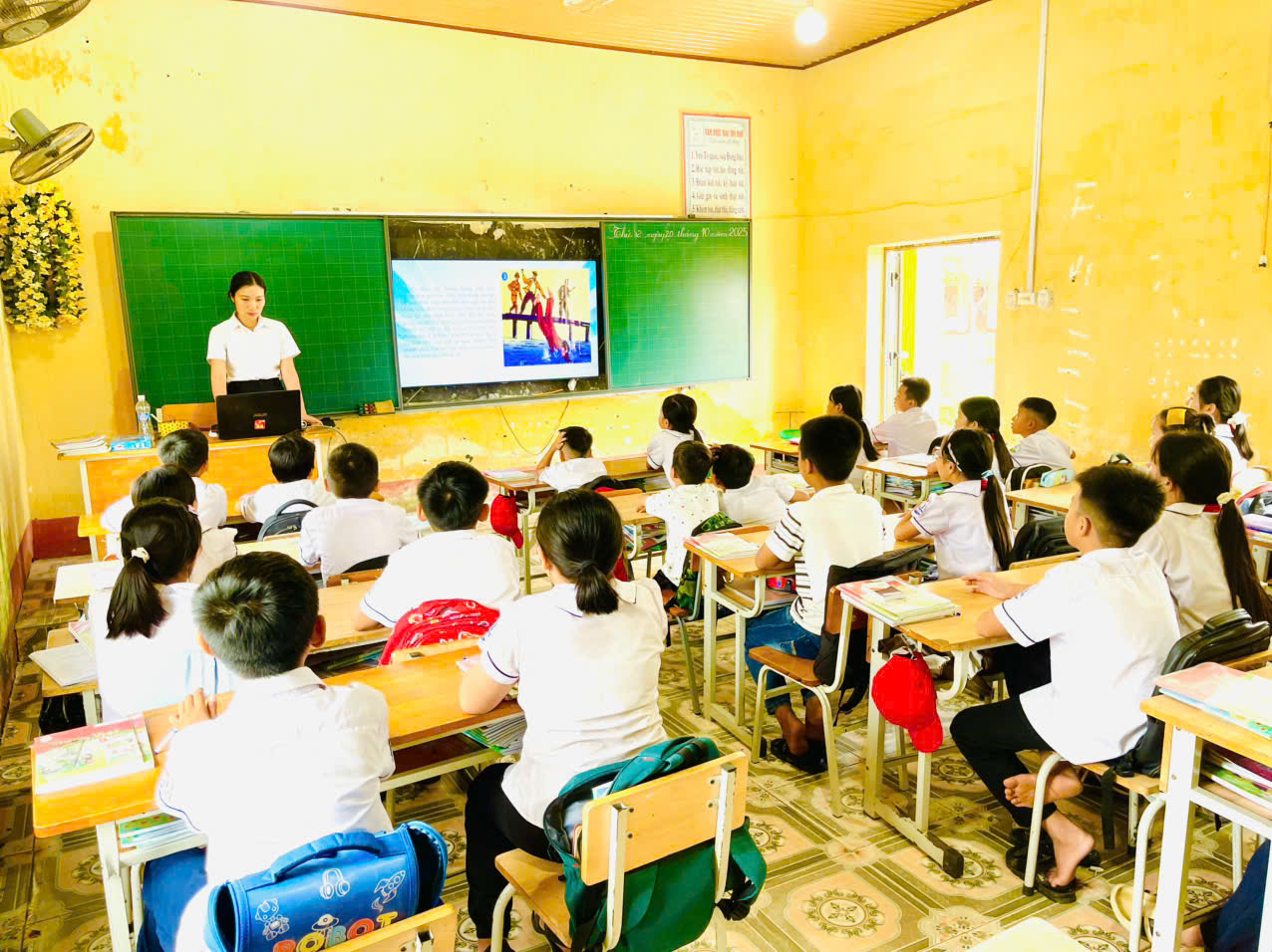 z7137686781708 dd18cb35dd5c82383a964e4b11fc70e5