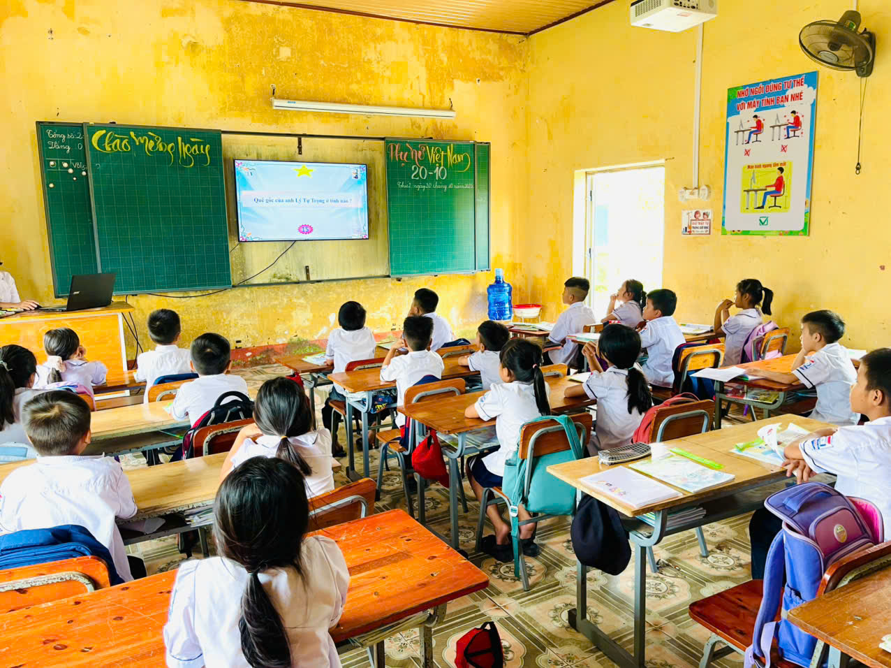 z7137686800019 3df4c1500819e83c9157c746ce651802